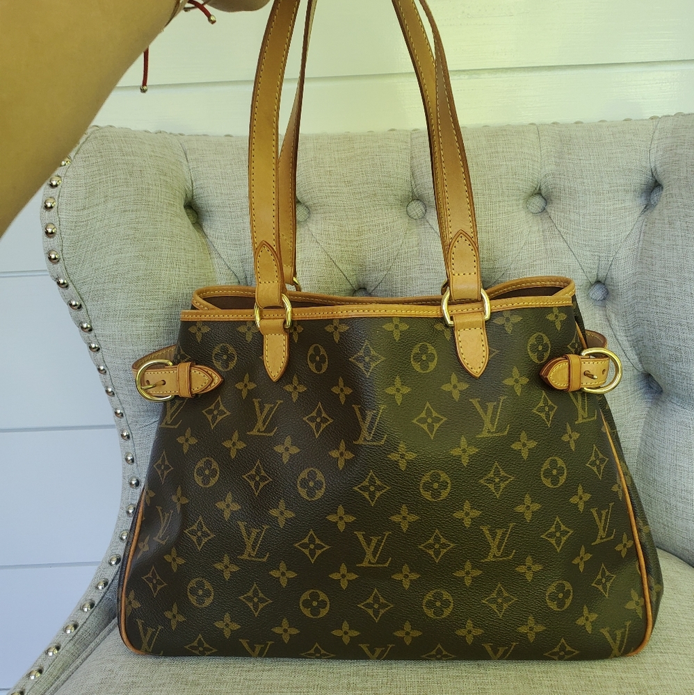 Authentic Louis Vuitton Batignolless